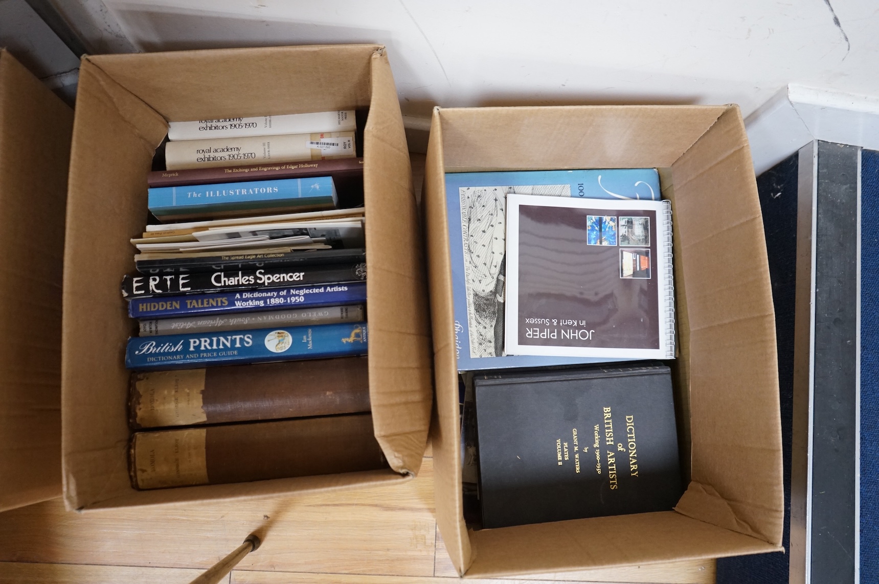A large collection of mostly art reference books to include A Guide to Baxter Prints and Art Behind Barbed Wire